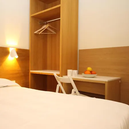 Hotel La Perla *